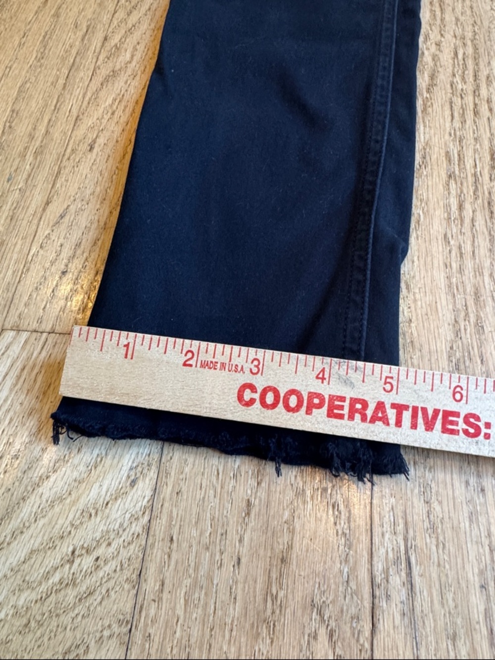 Rag and Bone black leggings. Women’s size 28 - Picture 8 of 10